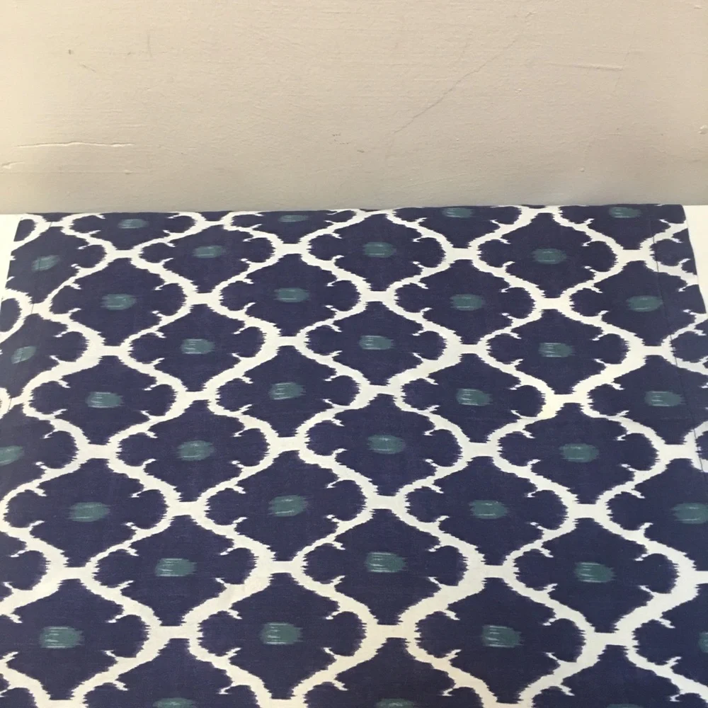 Williams Sonoma cotton napkins blue ikat print set of four